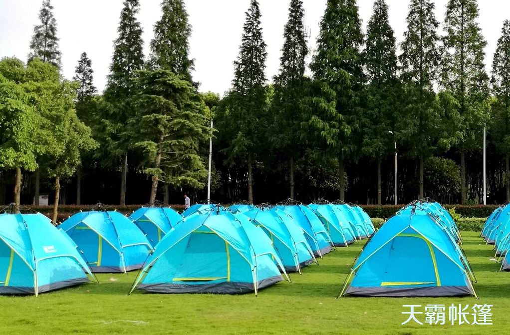 萍鄉(xiāng)武功山“帳篷節(jié)”亮相長沙地鐵五一廣場站1號通道